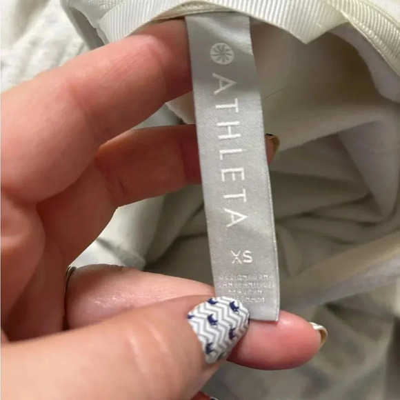 Athleta Triumph Long Hoodie Size XS Sweater Jacket Athleisure Outdoors Comfy - Picture 7 of 8